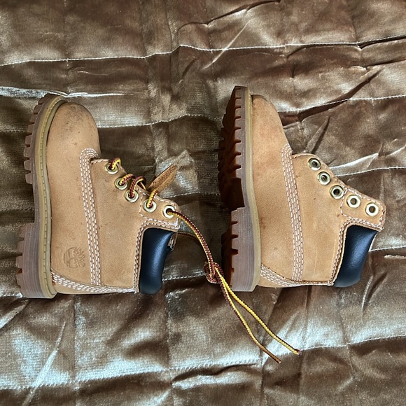 Toddler Timberland Premium 6-Inch Waterproof Boot - Picture 5 of 8